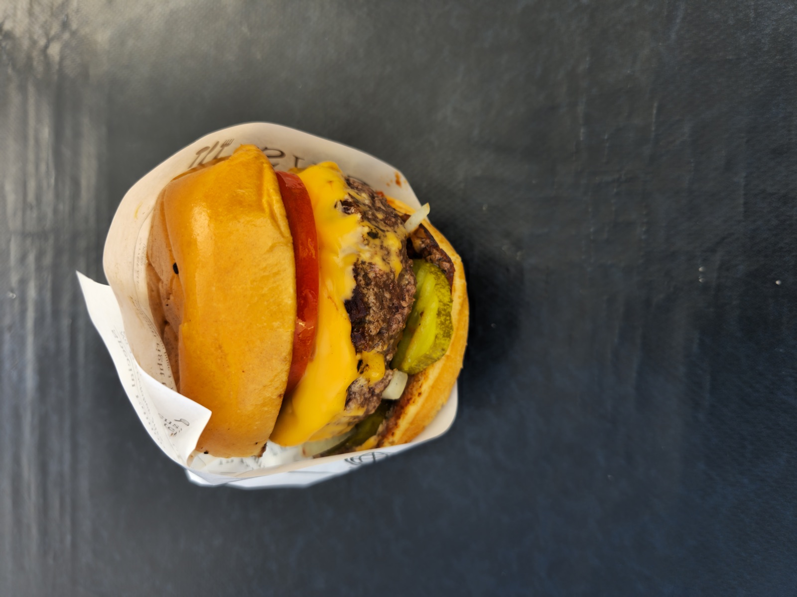Cheeseburger als mögliche Ergänzung für ein Tigers' Frygers Catering
